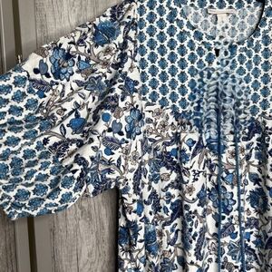 Kno Rose Flloral Blue and White Dress, Size Medium